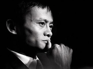 马云:创业是长跑,有时你必须要学会跪着才能生存下去